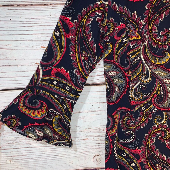 Banana Republic Paisley Ruffle Sleeve Dress Size 8 - Picture 6 of 9